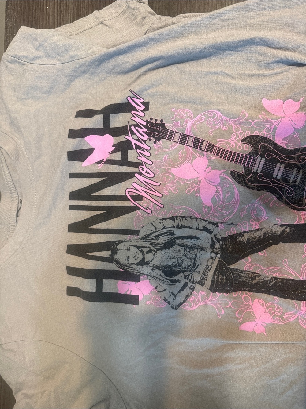 Disney Hannah Montana Gray Tee with Pink Graphic